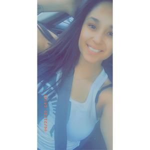 Meet your Posher, Justine